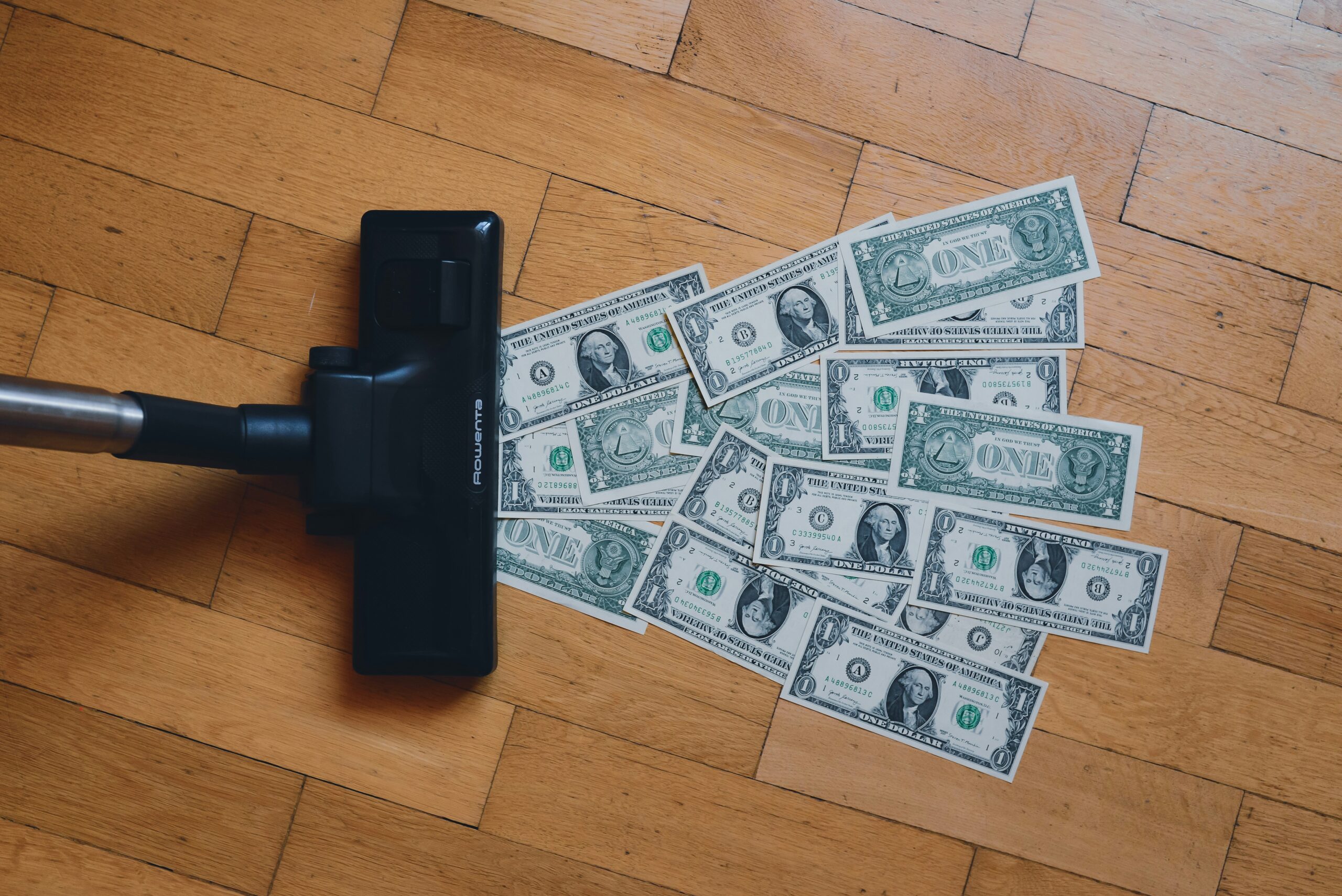 5 Expenses to Eliminate in 2025