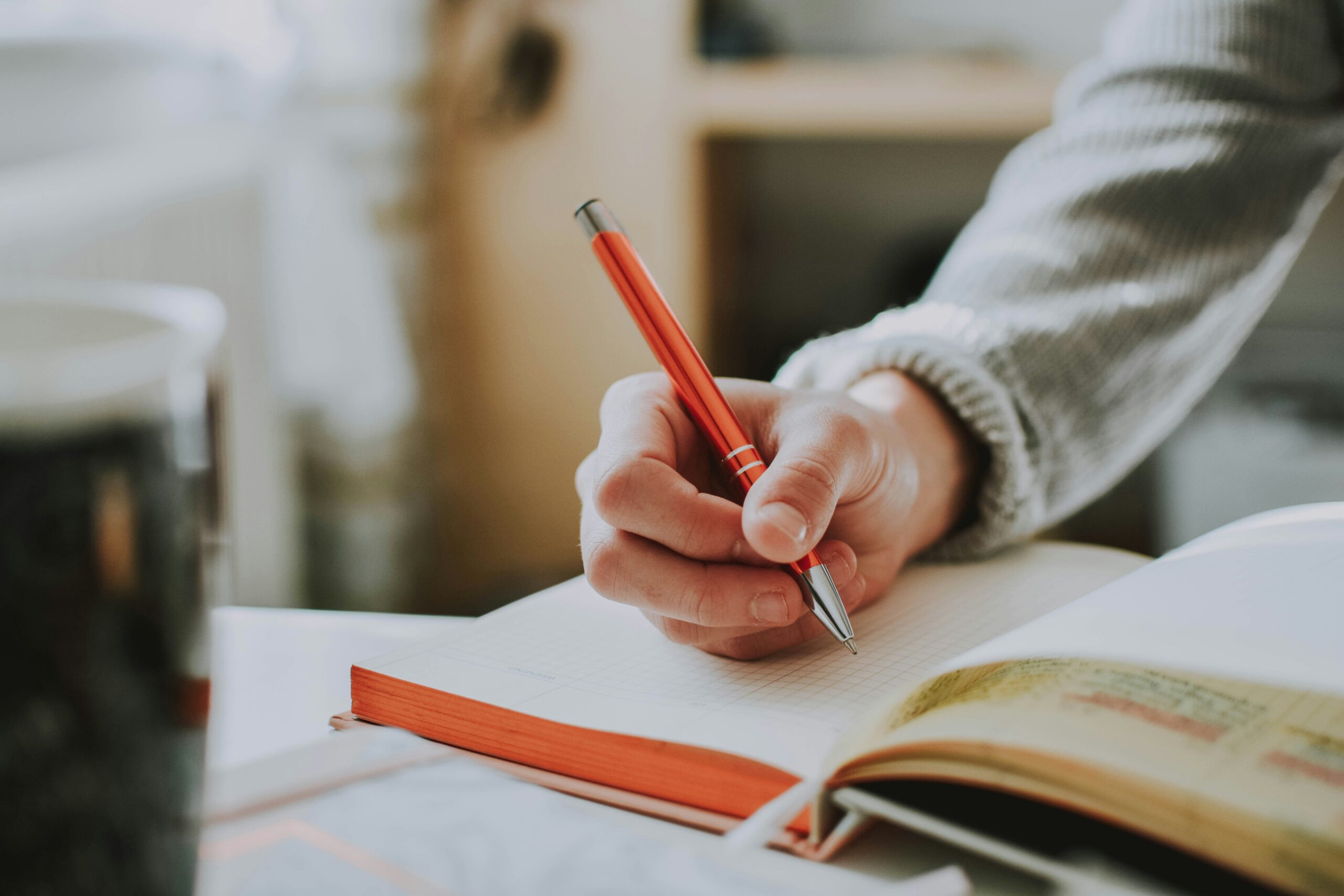 Email Signature Tools That Make You Look Legit